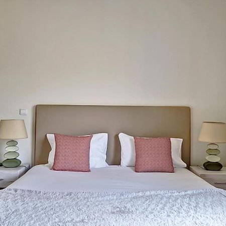 Villa Laura By Lovelystay Calheta  Bagian luar foto