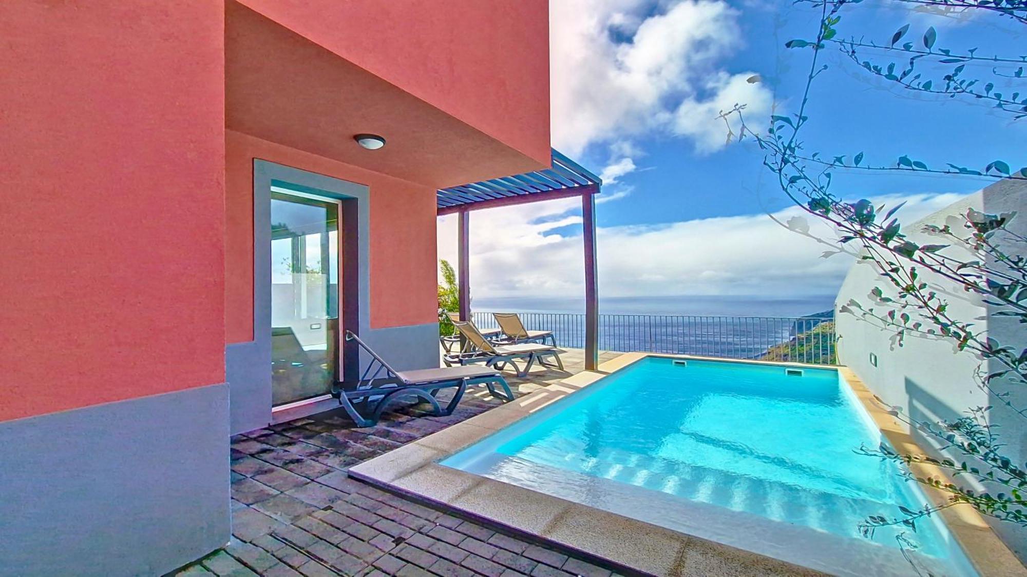 Villa Laura By Lovelystay Calheta  Bagian luar foto